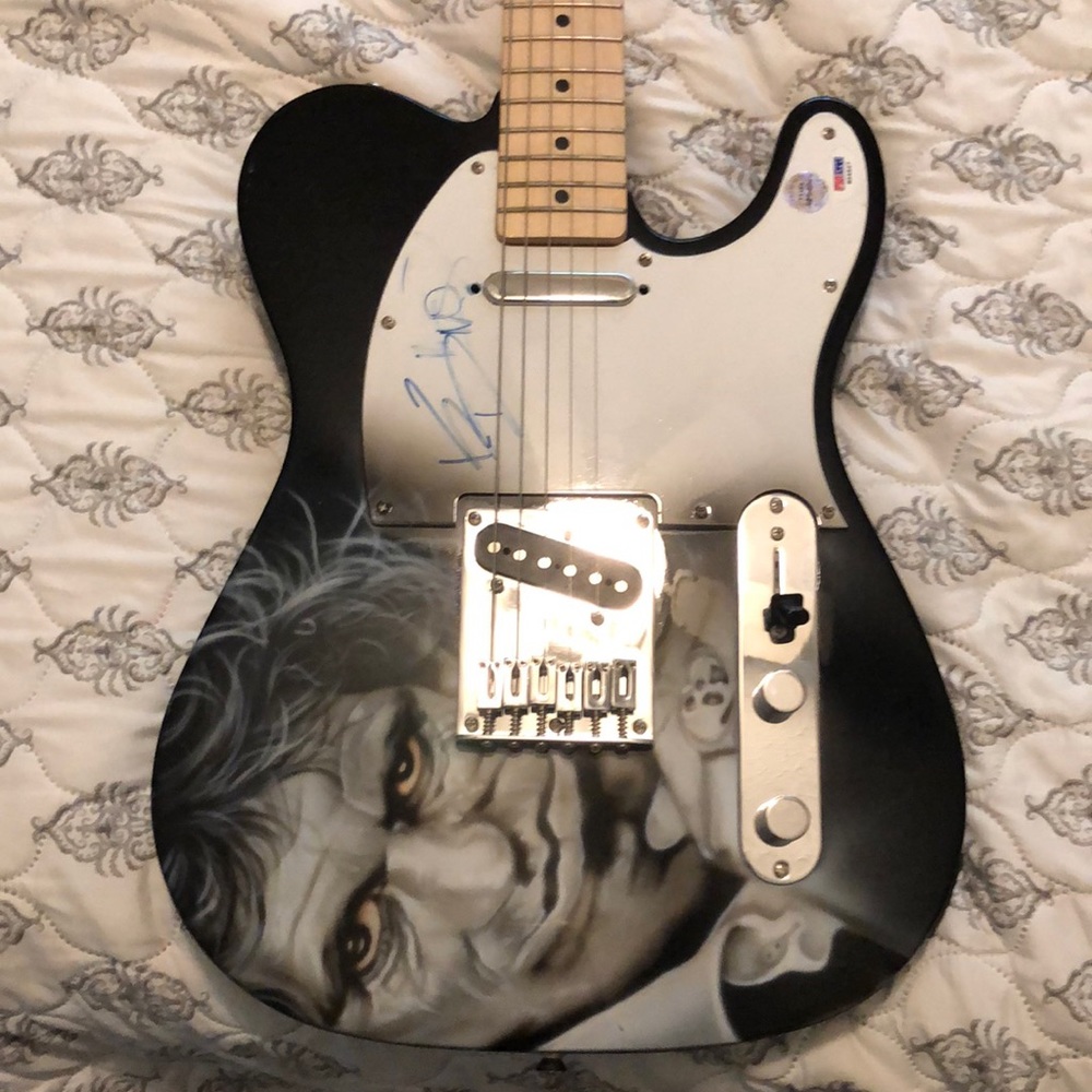 Fender squier tele signed by Keith Richards